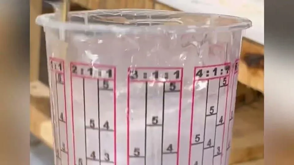Still from the film “Fire and epoxy on one table”.